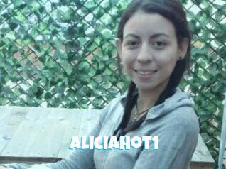 AliciaHot1