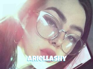 AriellaShy Miss Gros Seins