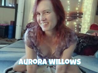 Aurora_Willows