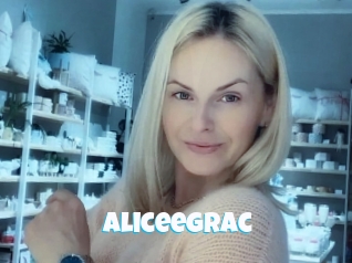aliceegrac Miss Gros Seins