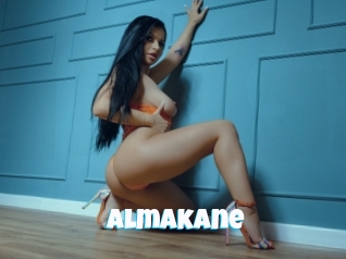 almakane Miss Gros Seins