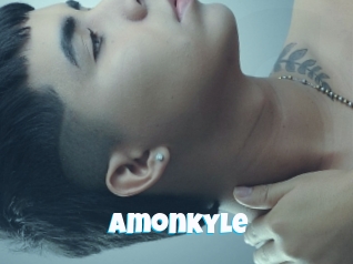 amonkyle Miss Gros Seins