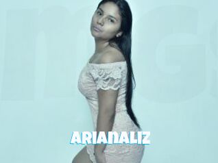 arianaliz Miss Gros Seins
