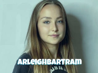 arleighbartram Miss Gros Seins