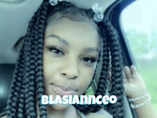 BlasiannCeo Miss Gros Seins