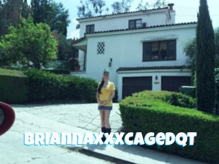 BriannaXxXCagedQT Miss Gros Seins