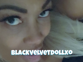 Blackvelvetdollxo