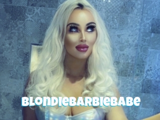 Blondiebarbiebabe