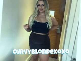 CurvyBlondeXoXo
