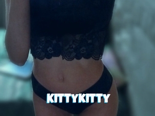 Kittykitty Miss Gros Seins
