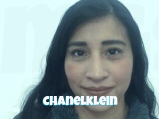 chanelklein Miss Gros Seins