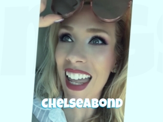 chelseabond Miss Gros Seins