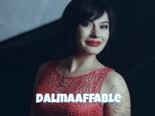 DalmaAffable Miss Gros Seins