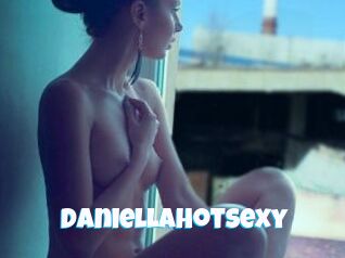 DaniellaHotSexy