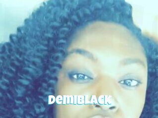 Demiblack Miss Gros Seins