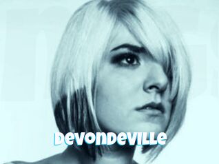 DevonDeVille Miss Gros Seins