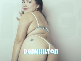 demihilton Miss Gros Seins