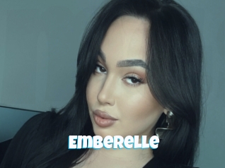 emberelle Miss Gros Seins
