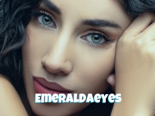 emeraldaeyes Miss Gros Seins