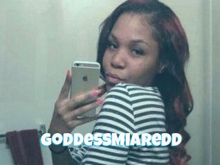 GoddessMiaRedd Miss Gros Seins