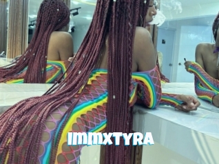 immxtyra Miss Gros Seins