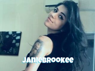 JanieBrookee