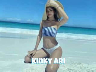 Kinky_Ari