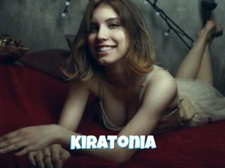 KiraTonia