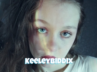 keeleybiddix Miss Gros Seins
