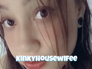 Kinkyhousewifee