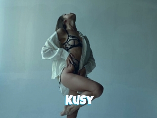 kusy Miss Gros Seins