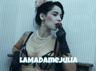 LaMadameJulia