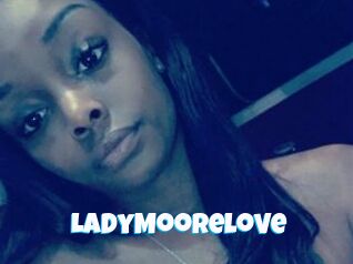 LadyMoorelove Miss Gros Seins