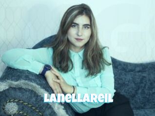 LanellaReil Miss Gros Seins