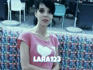 Lara123
