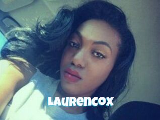 Lauren_Cox