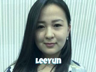 LeeYun Miss Gros Seins