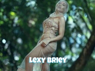 Lexy_Briey