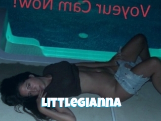 LittleGianna Miss Gros Seins