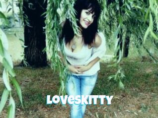 LovesKitty