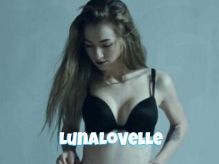 Luna_Lovelle