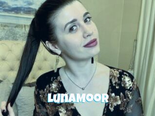 LunaMoor Miss Gros Seins