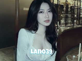 lan039 Miss Gros Seins