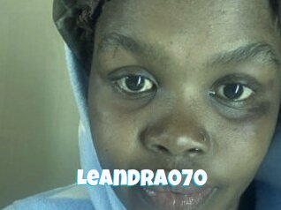 Leandra070
