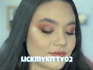 Lickmykitty02