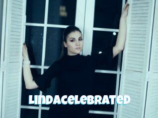 lindacelebrated Miss Gros Seins