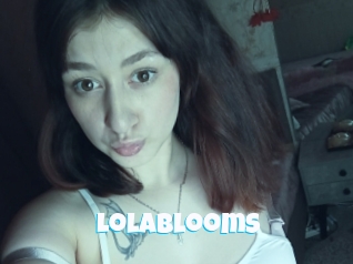 Lolablooms