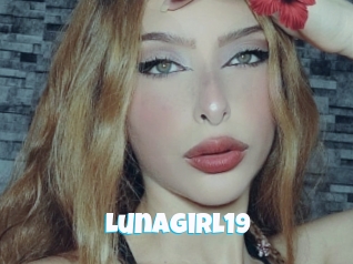 lunagirl19 Miss Gros Seins