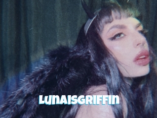 lunaisgriffin Miss Gros Seins