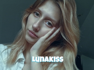 lunakiss Miss Gros Seins